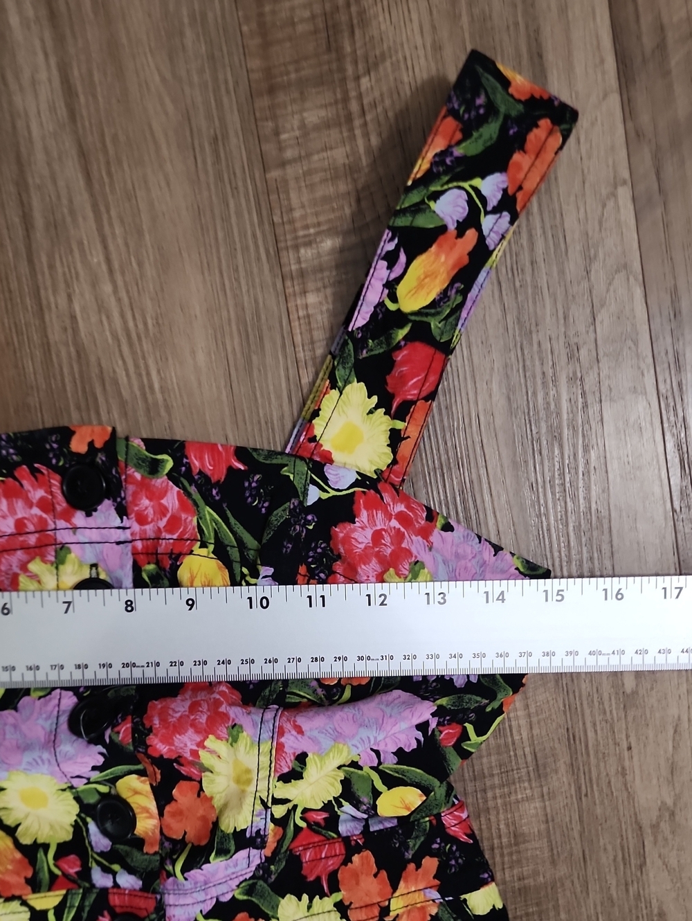 Anthropologie Maeve Yukiko Noritake Floral Romper Black Garden Party - Picture 10 of 10